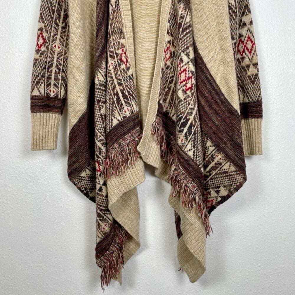 Target Knox Rose Boho Knit Fringe Neutral Poncho Cardigan Size: Medium - Picture 4 of 14